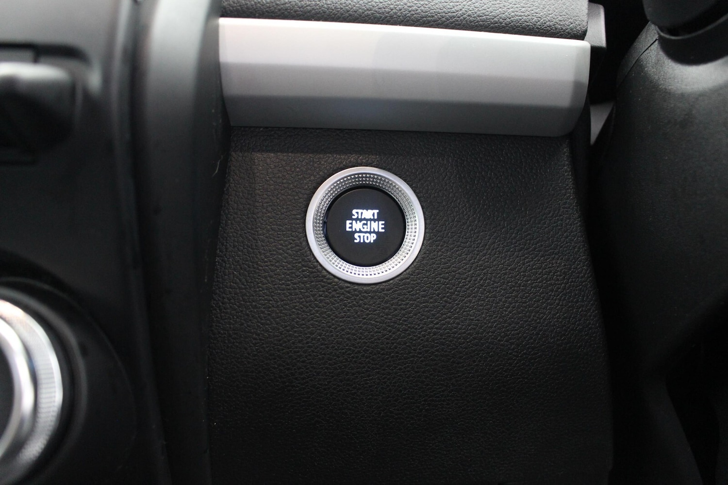 Used Renault Zoe 2020 for sale - 76420492: Photo 30