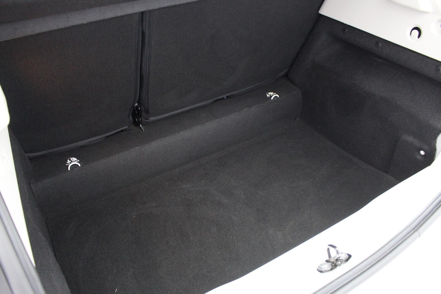 Used Renault Zoe 2020 for sale - 76420492: Photo 32