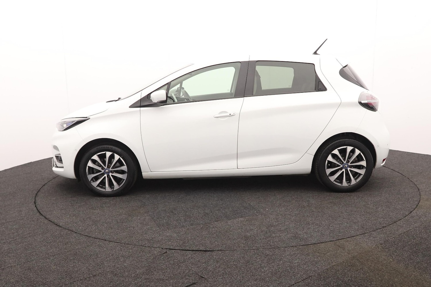 Used Renault Zoe 2020 for sale - 76420492: Photo 42
