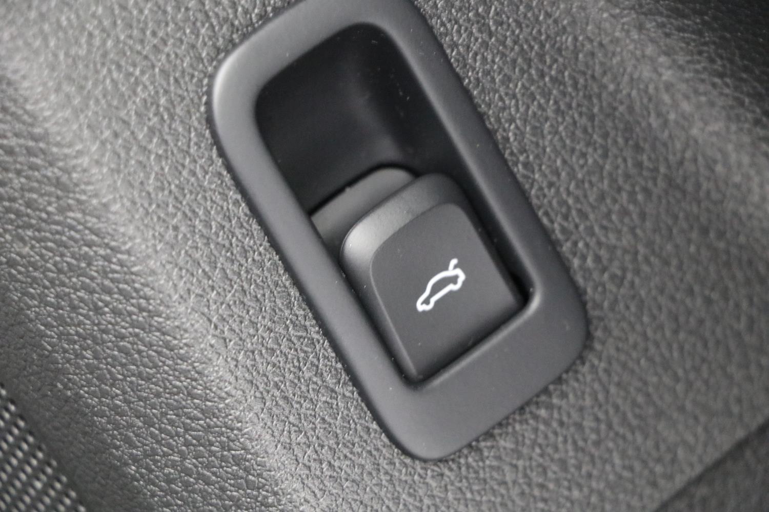 Used Audi Q2 2023 for sale - 77145880: Photo 33