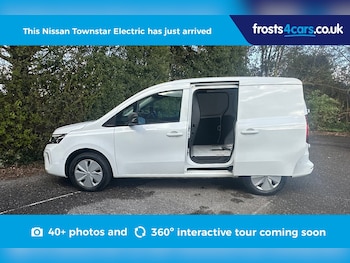 Used Nissan Other 2023 for sale - 78088553: Photo