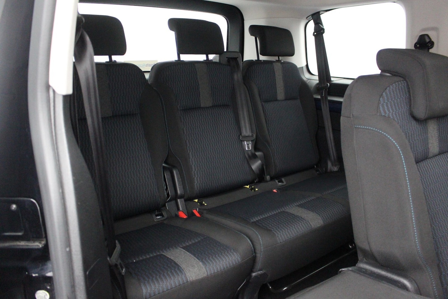 Used Peugeot Traveller 2020 for sale - 76552274: Photo 10