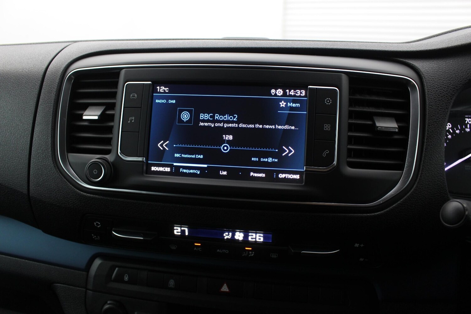 Used Peugeot Traveller 2020 for sale - 76552274: Photo 16