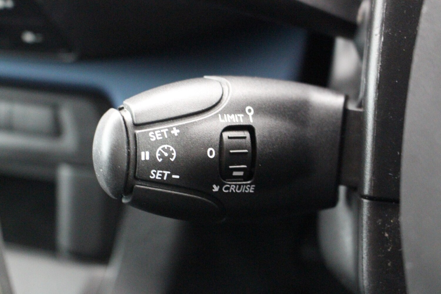 Used Peugeot Traveller 2020 for sale - 76552274: Photo 19