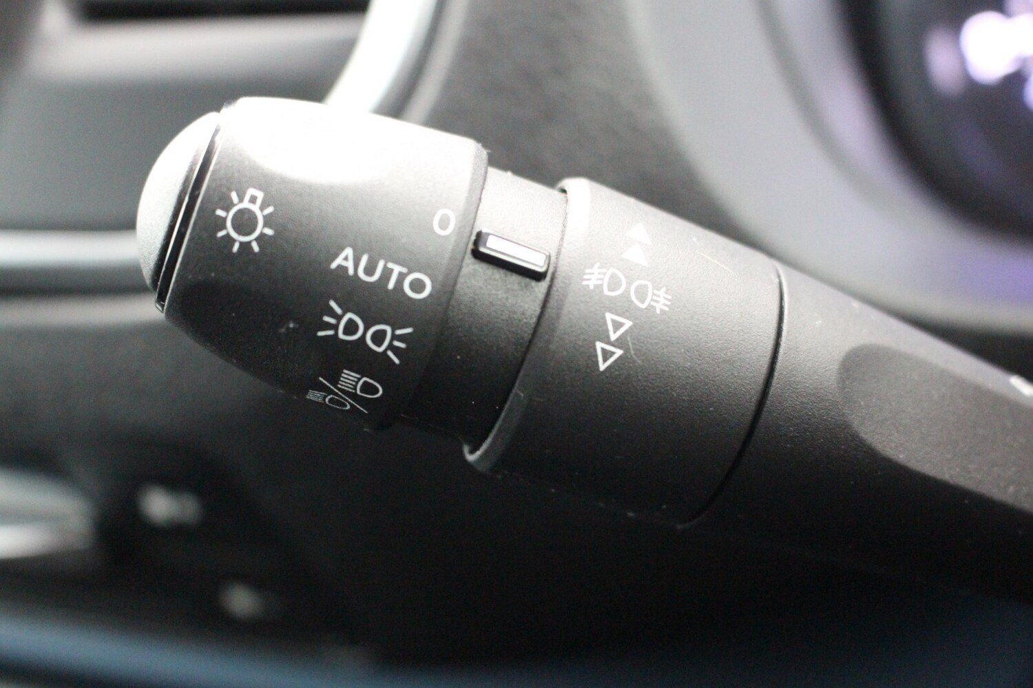 Used Peugeot Traveller 2020 for sale - 76552274: Photo 24