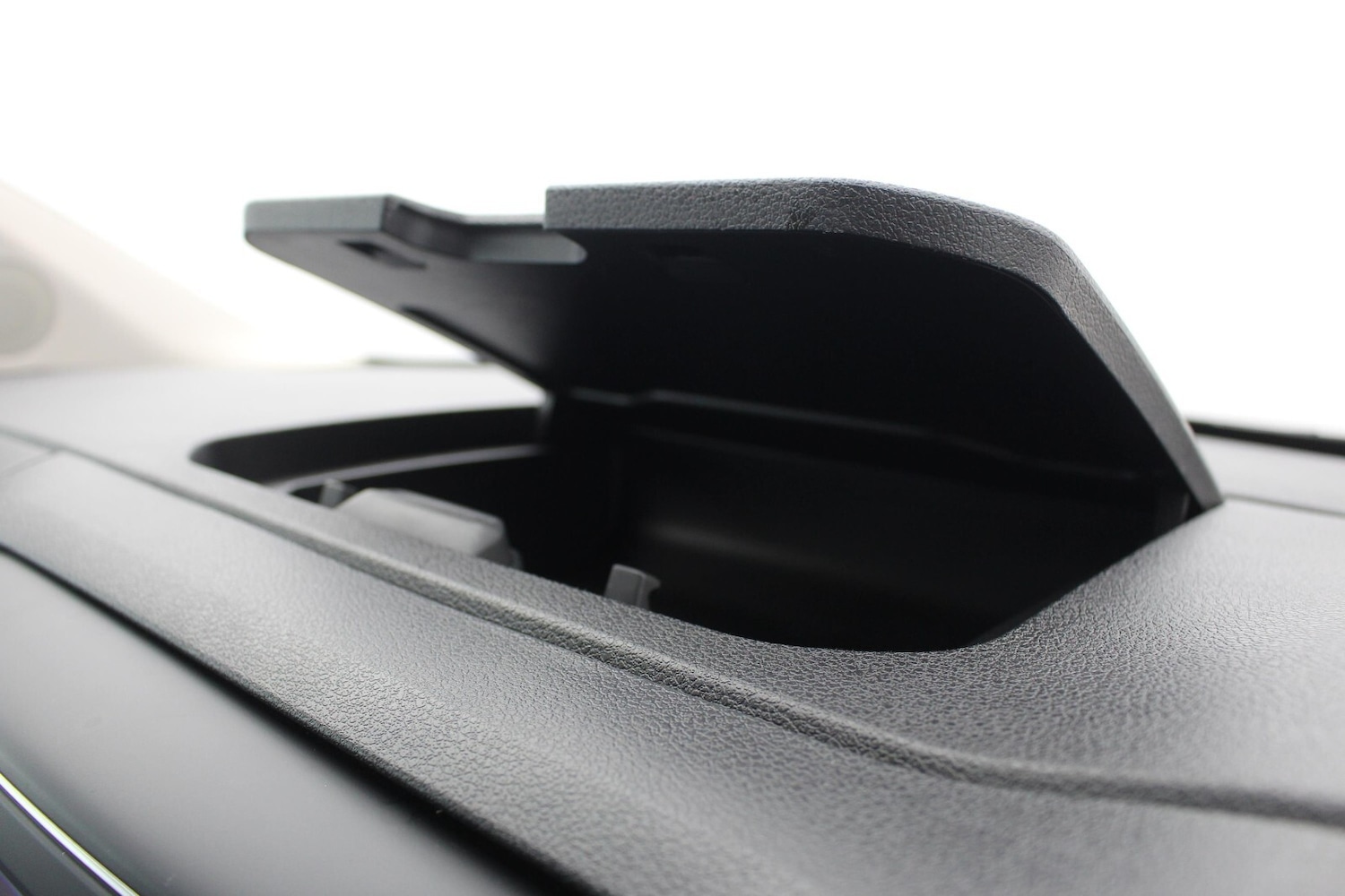 Used Peugeot Traveller 2020 for sale - 76552274: Photo 29