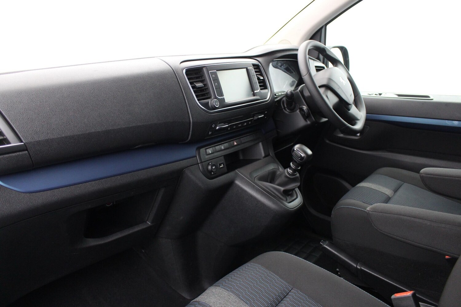 Used Peugeot Traveller 2020 for sale - 76552274: Photo 6