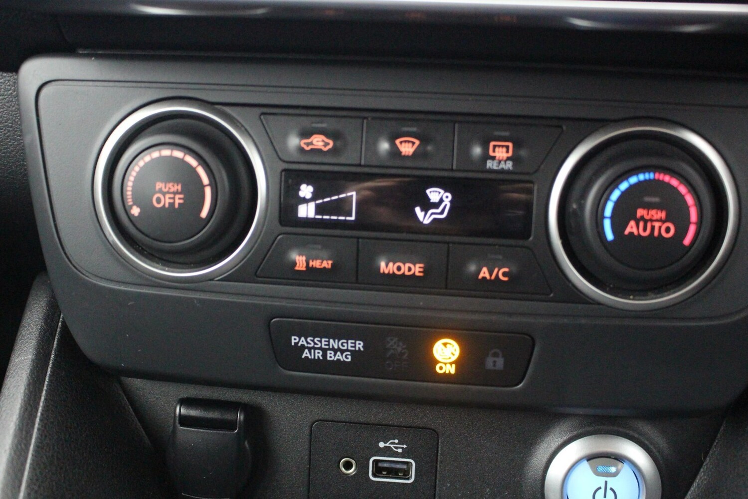 Used Nissan Leaf 2022 for sale - 76731497: Photo 17