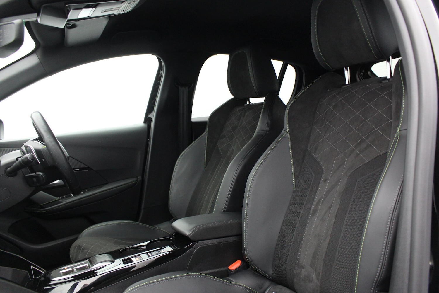 Used Peugeot 208 2022 for sale - 76297591: Photo 7