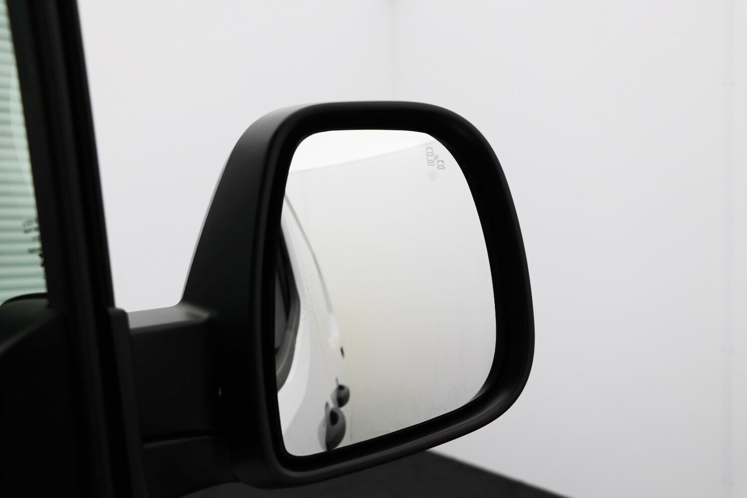 Used Toyota ProAce 2025 for sale - 77588516: Photo 35