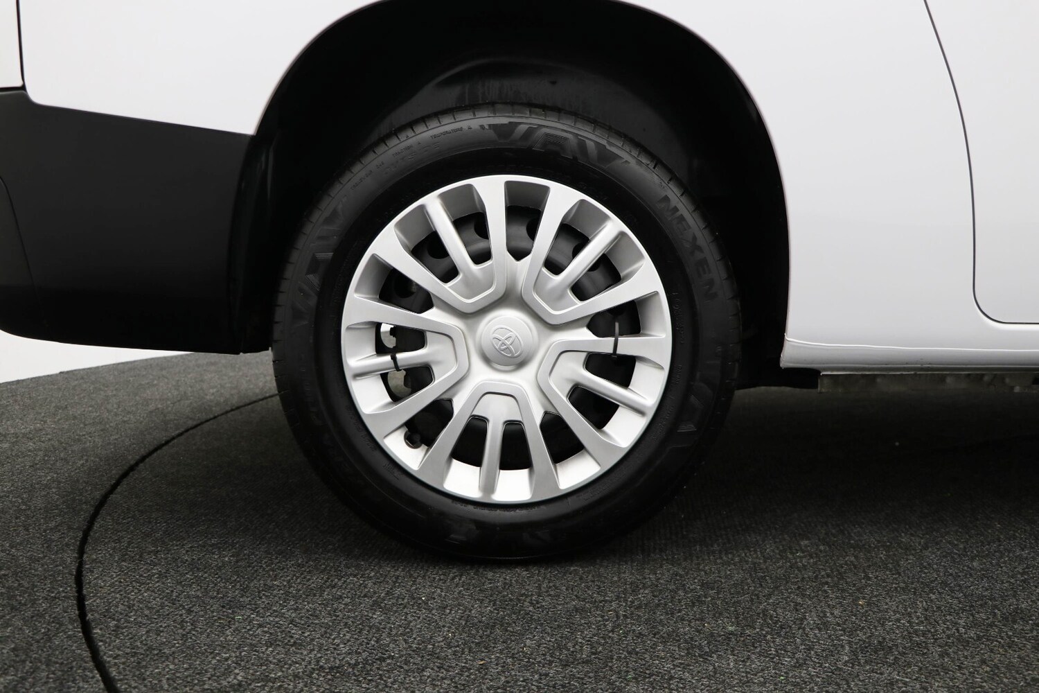 Used Toyota ProAce 2025 for sale - 77588516: Photo 47