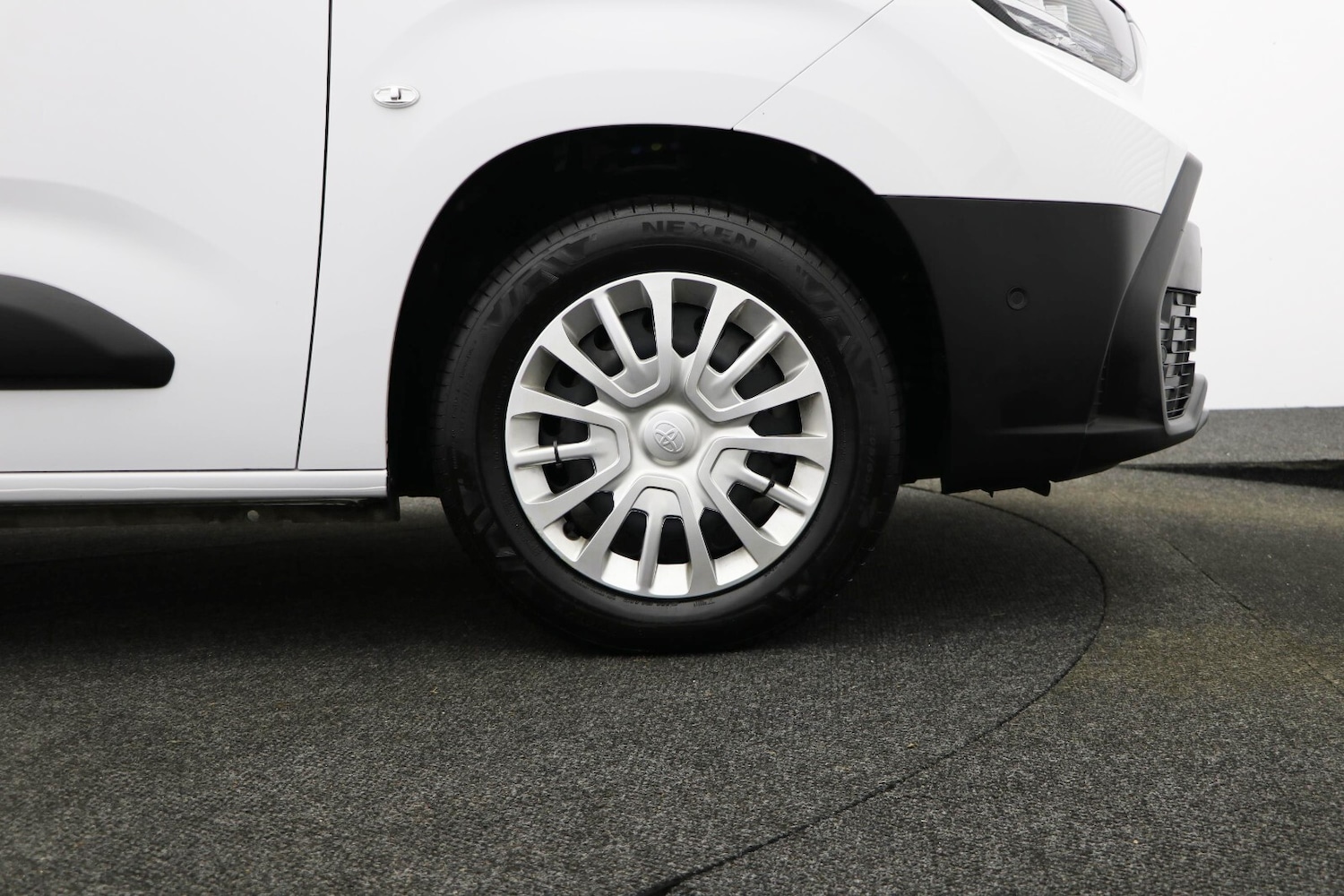 Used Toyota ProAce 2025 for sale - 77588516: Photo 48