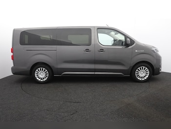 Used Toyota PROACE CITY Verso 2024 for sale - 75916922: Photo
