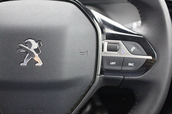 Used Peugeot 208 2023 for sale - 75715386: Photo 19
