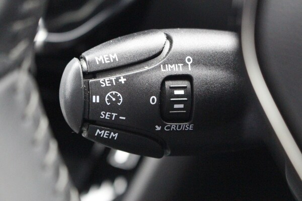 Used Peugeot 208 2023 for sale - 75715386: Photo 22