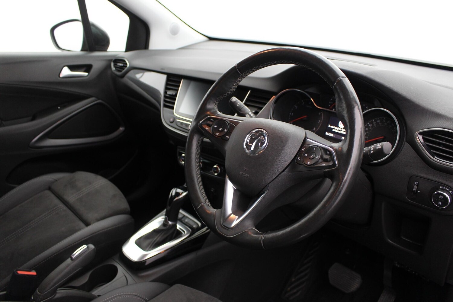 Used Vauxhall Crossland 2022 for sale - 76474850: Photo 10