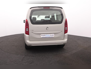 Used Vauxhall Combo Life 2020 for sale - 76229270: Photo 4