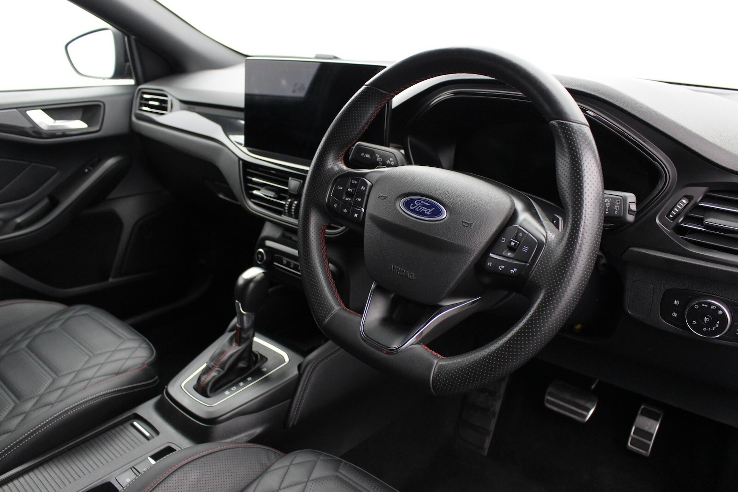 Used Ford Focus 2022 for sale - 76015011: Photo 10