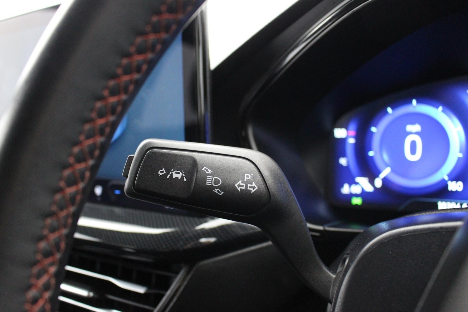 Used Ford Focus 2022 for sale - 76015011: Photo 29