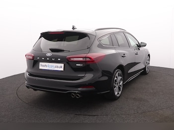 Used Ford Focus 2022 for sale - 76015011: Photo