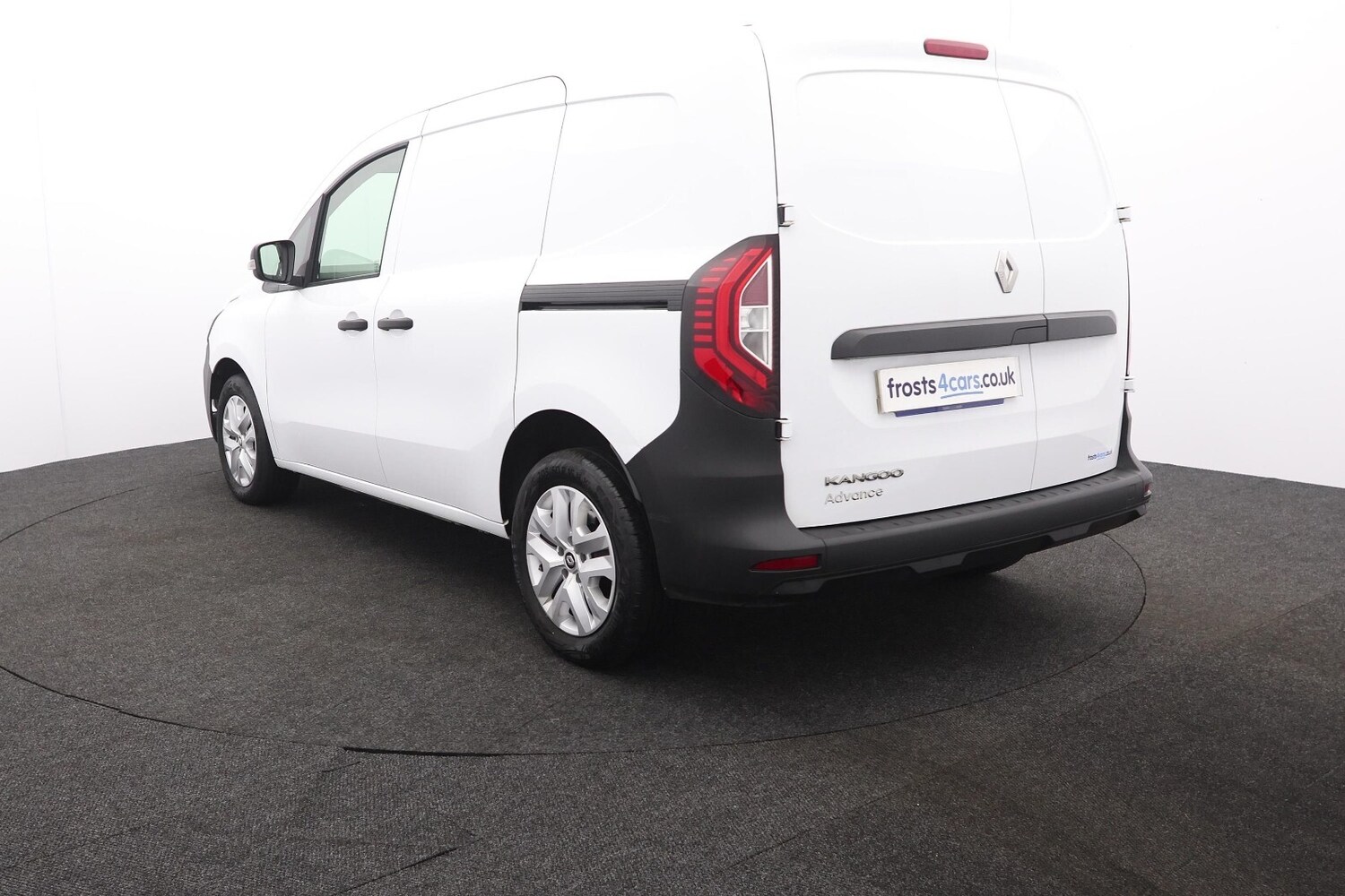 Used Renault Kangoo 2024 for sale - 76272895: Photo 3
