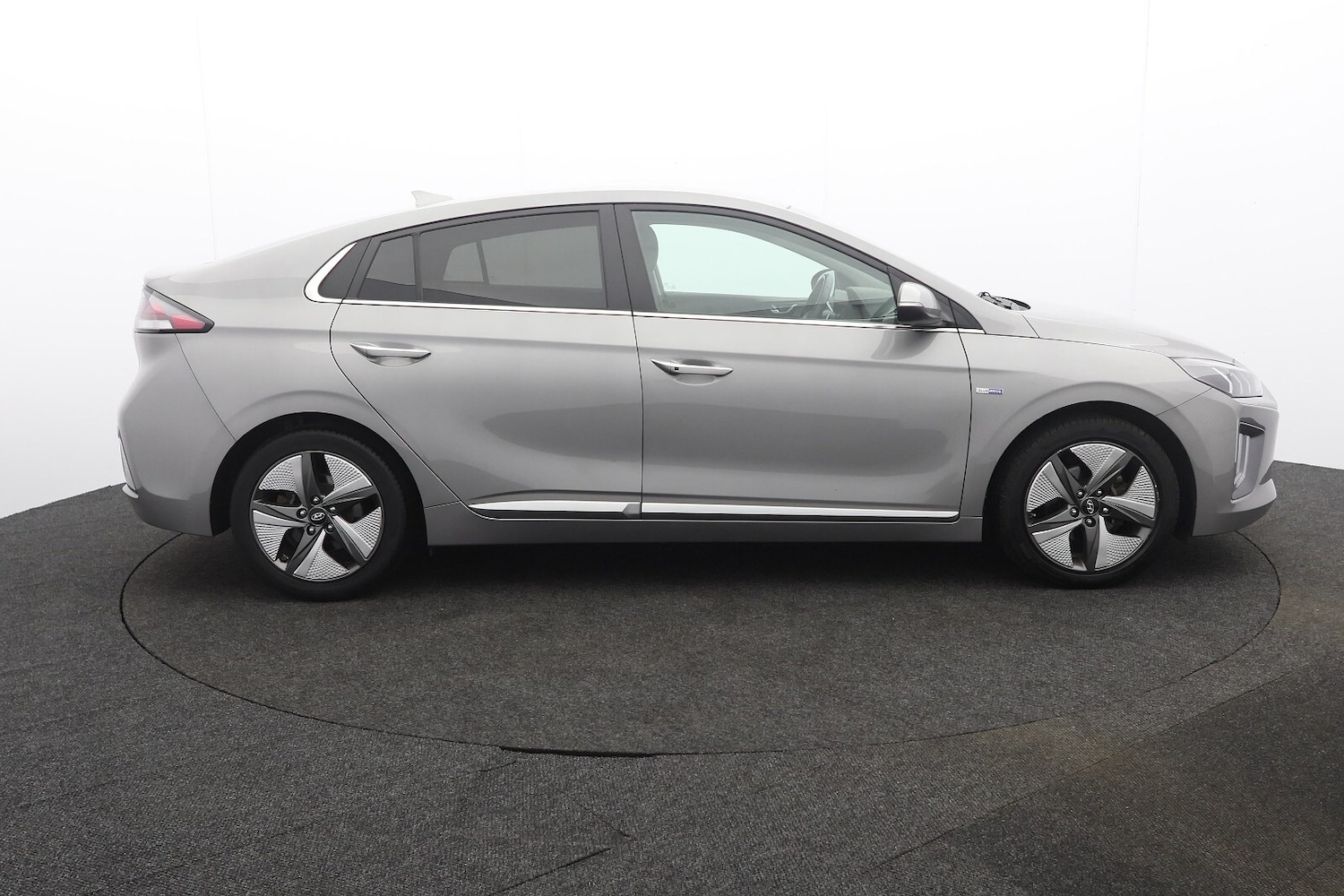 Used Hyundai IONIQ 2020 for sale - 77186312: Photo 2