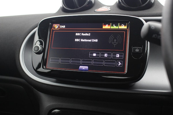 Used smart fortwo 2021 for sale - 76140321: Photo 13