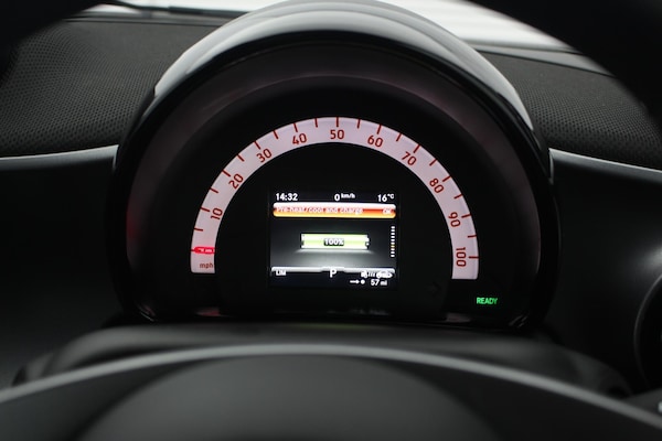 Used smart fortwo 2021 for sale - 76140321: Photo 21