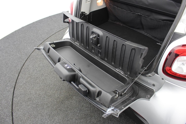 Used smart fortwo 2021 for sale - 76140321: Photo 34