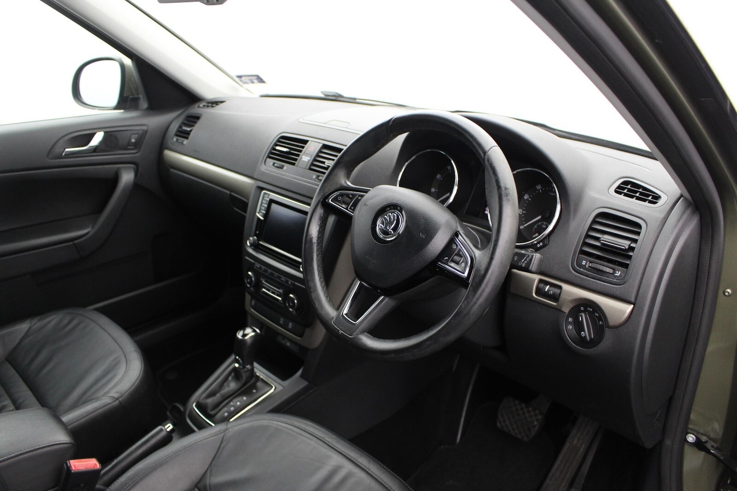 Used Skoda Yeti 2015 for sale - 76615009: Photo 11