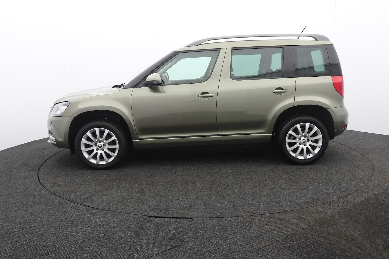 Used Skoda Yeti 2015 for sale - 76615009: Photo 30
