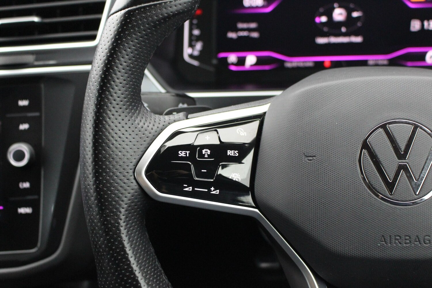 Used Volkswagen Tiguan 2023 for sale - 78117757: Photo 24