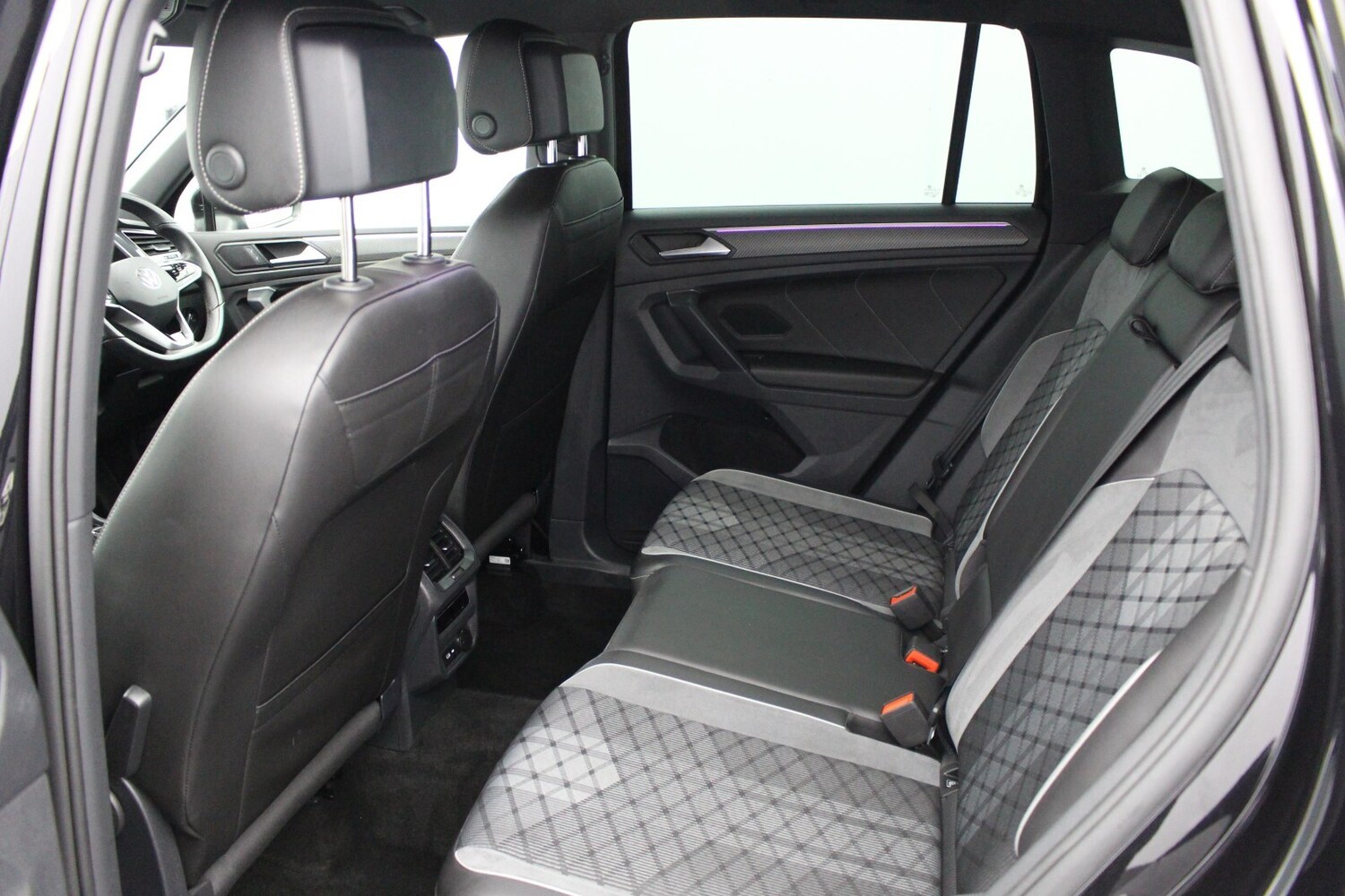 Used Volkswagen Tiguan 2023 for sale - 78117757: Photo 9