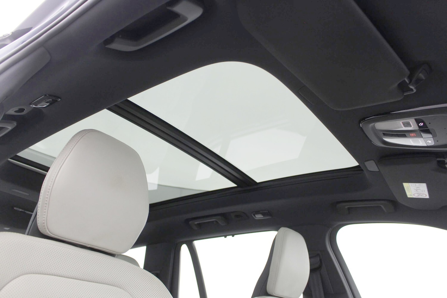 Used Volvo XC90 2023 for sale - 76410495: Photo 13