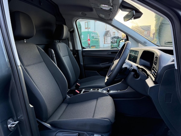 Used Volkswagen Caddy Maxi 2024 for sale - 76001846: Photo 4