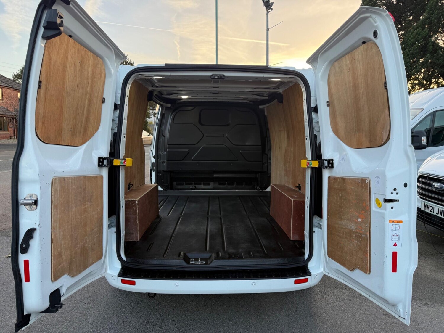 Used Ford Transit Custom 2021 for sale - 76398524: Photo 18