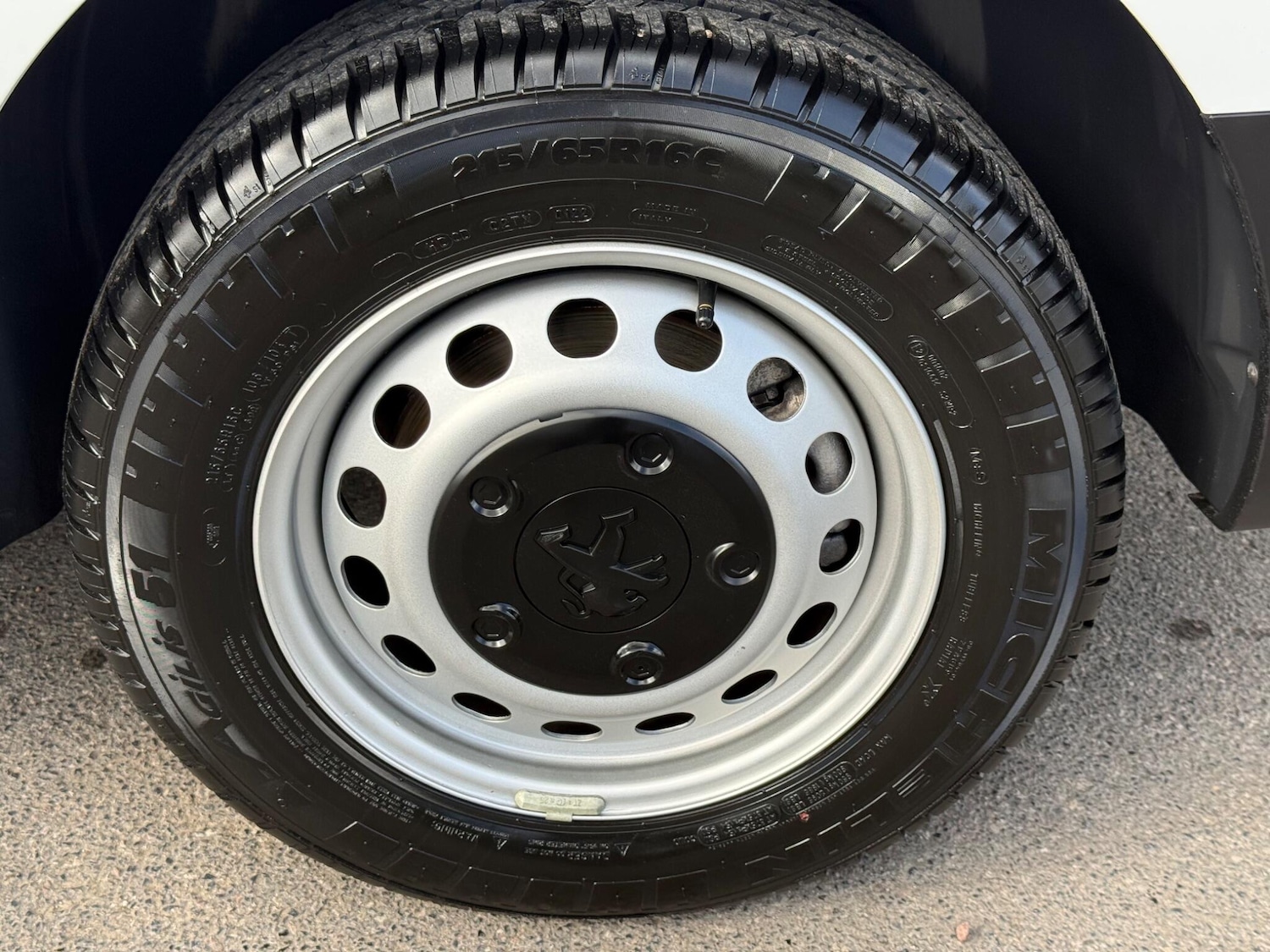 Used Peugeot Expert 2022 for sale - 78034716: Photo 37