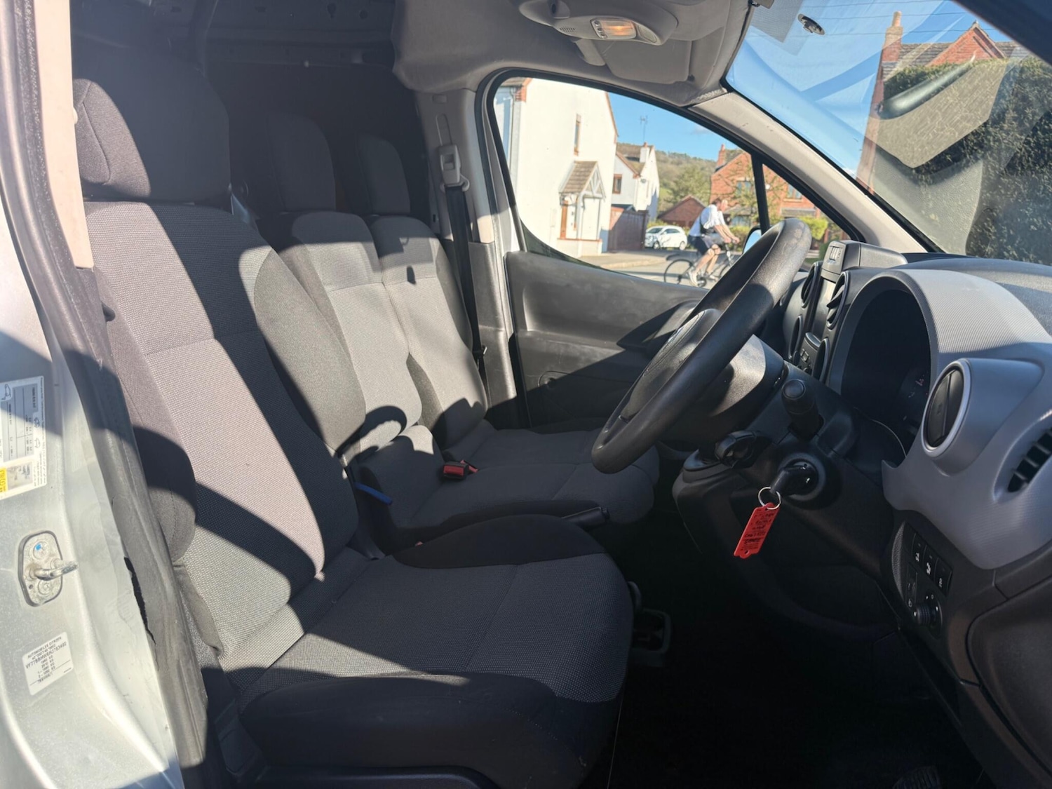 Used Citroen Berlingo 2017 for sale - 78101290: Photo 2