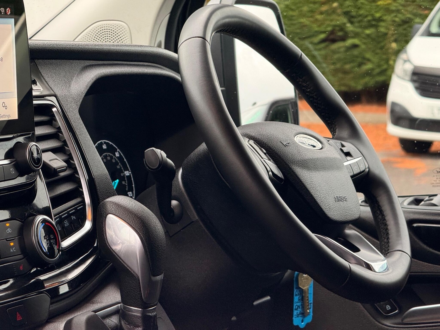 Used Ford Transit Custom for sale - 76995864: Photo 6