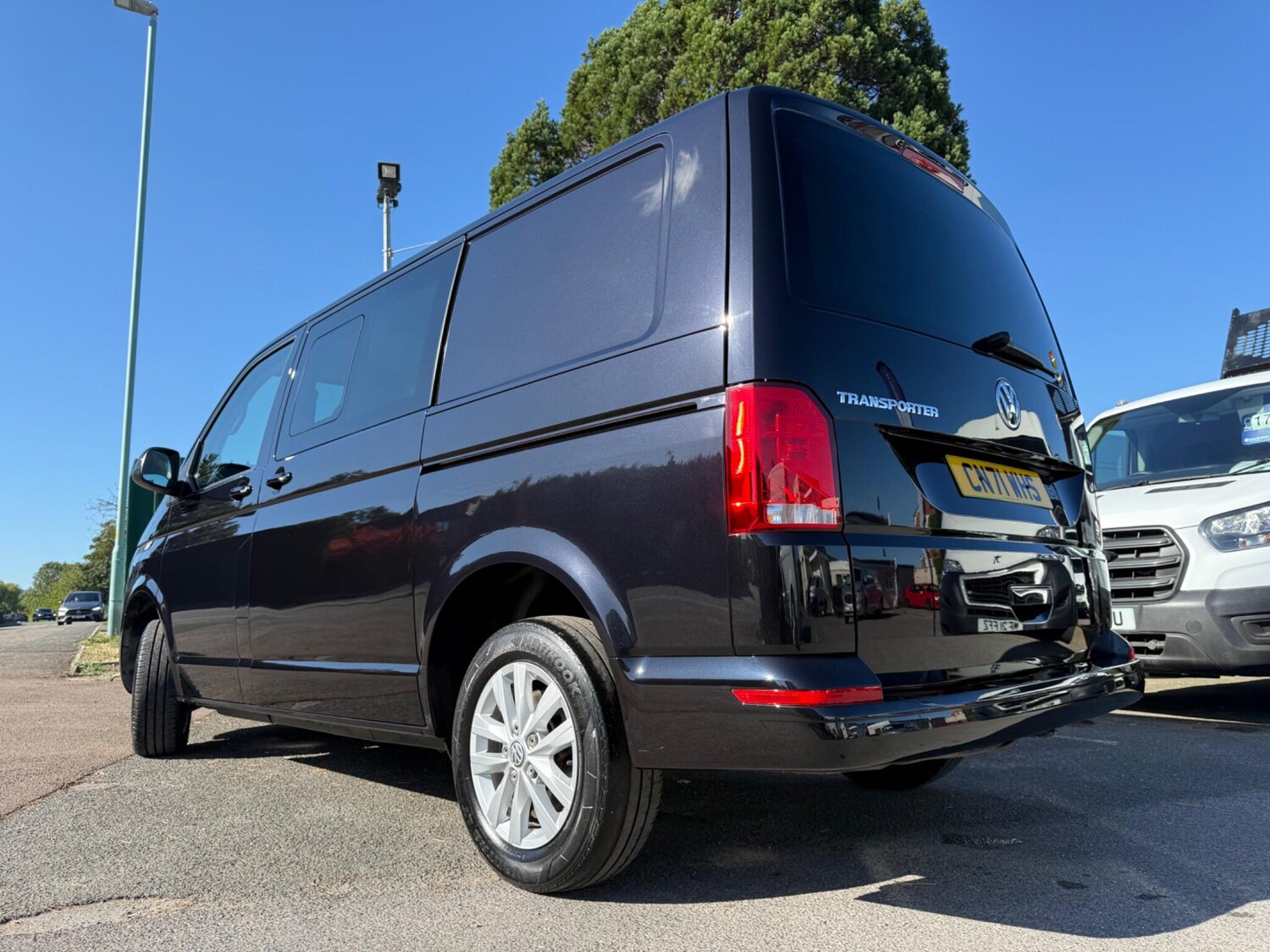 Used Volkswagen Transporter 2021 for sale - 75741725: Photo 3
