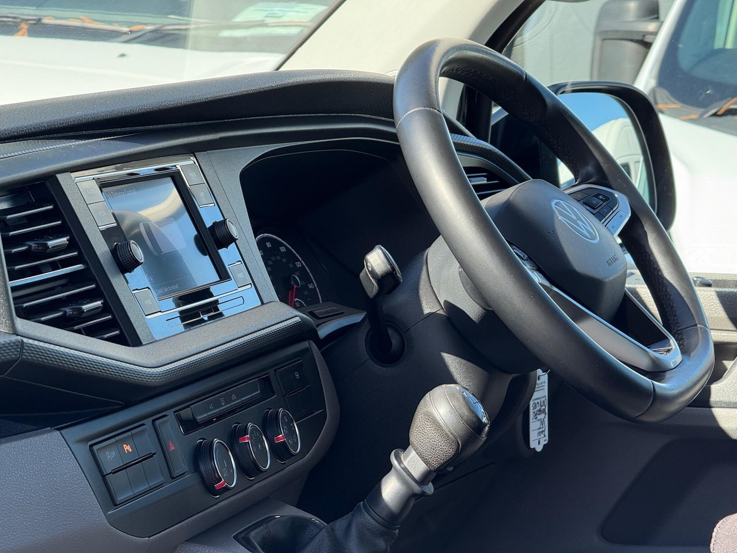 Used Volkswagen Transporter 2021 for sale - 75741725: Photo 4