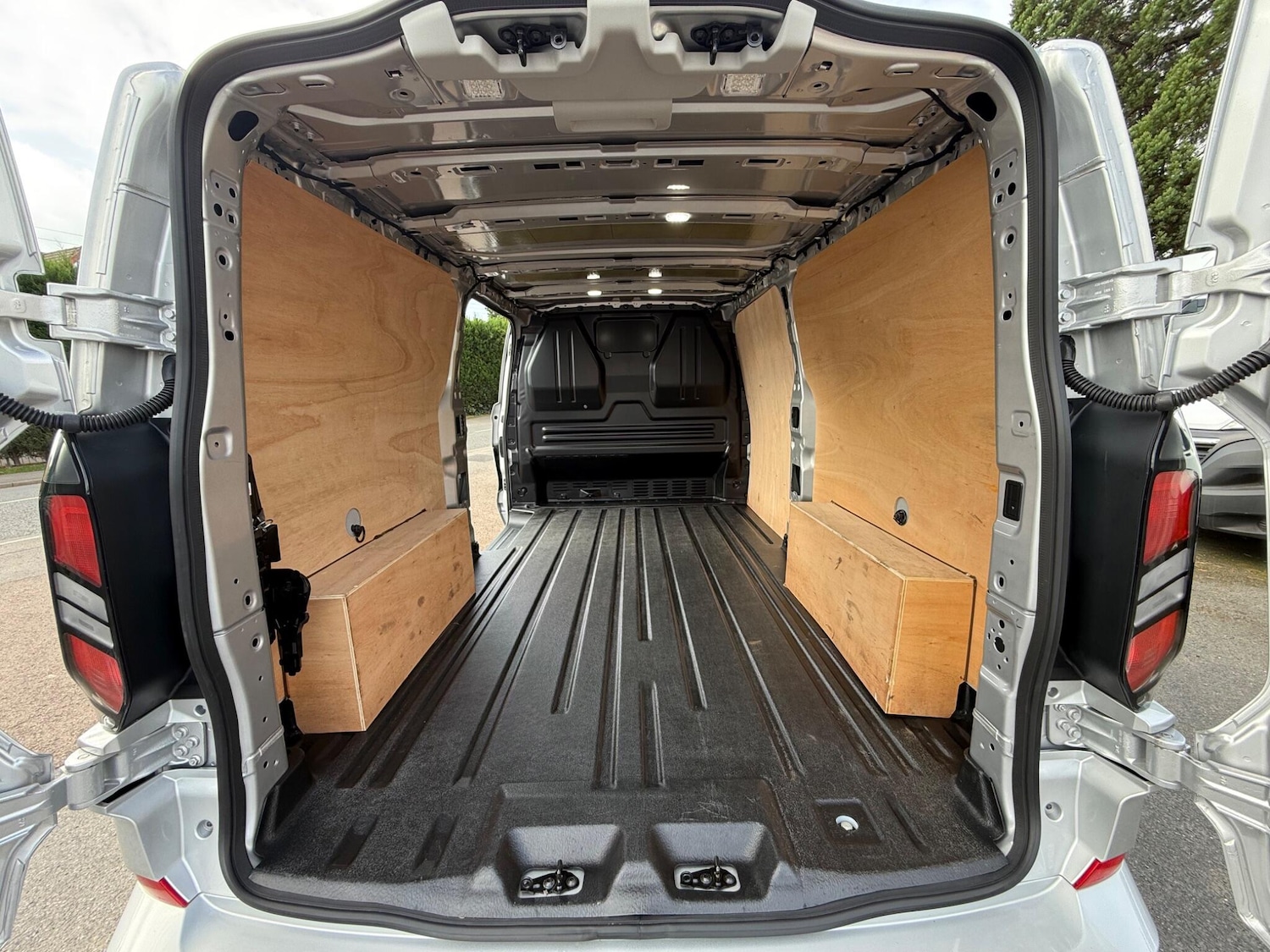 Used Ford Transit Custom 2024 for sale - 76993344: Photo 10