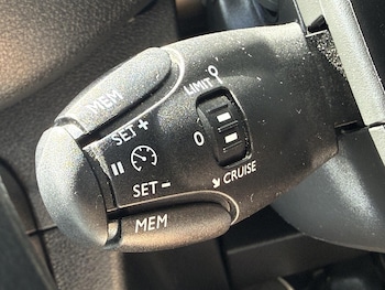 Used Vauxhall Vivaro 2023 for sale - 79564645: Photo