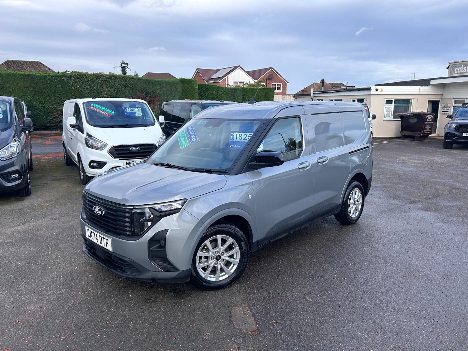 Used Ford Transit Courier 2024 for sale - 76472577: Photo 11