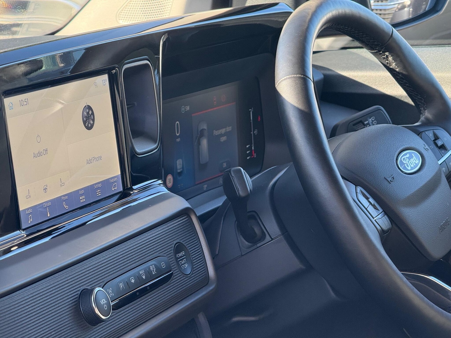 Used Ford Transit Courier 2024 for sale - 76472577: Photo 25