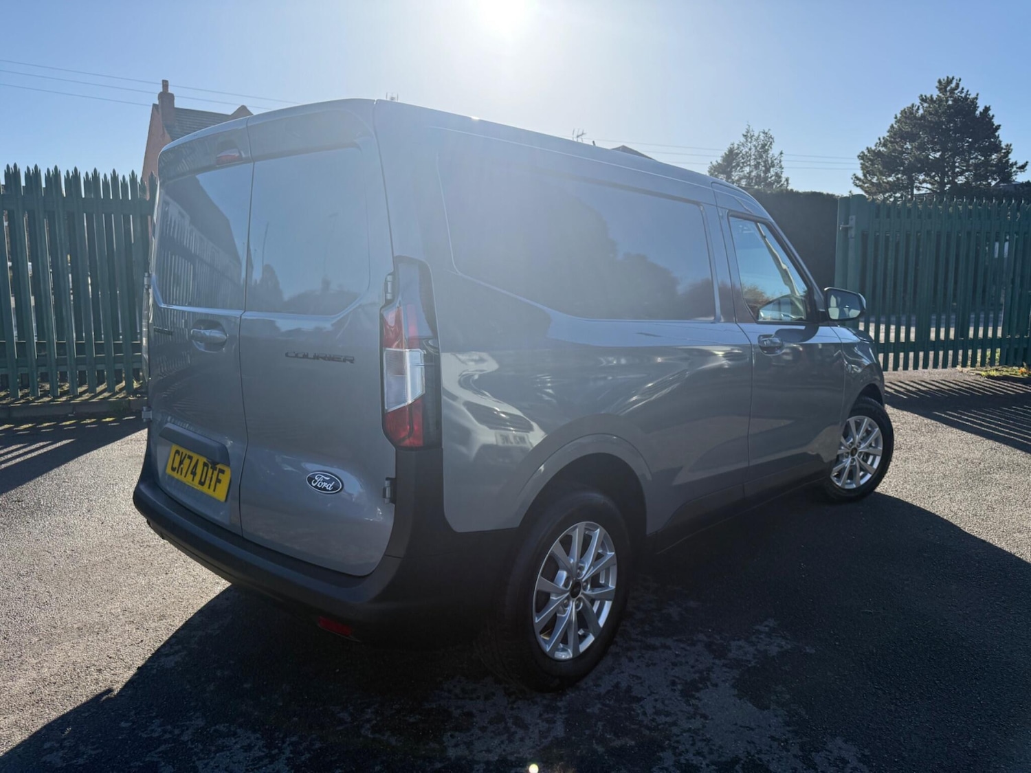 Used Ford Transit Courier 2024 for sale - 76472577: Photo 28