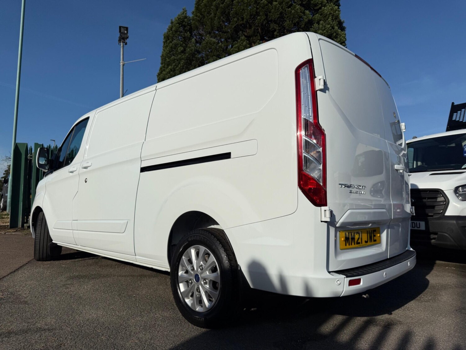 Vehicle 21