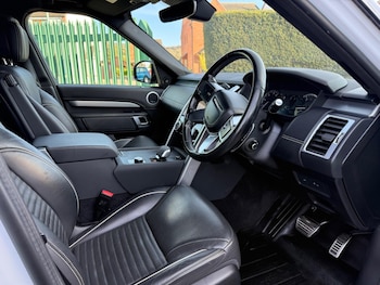 Used Land Rover Discovery 2022 for sale - 78115189: Photo