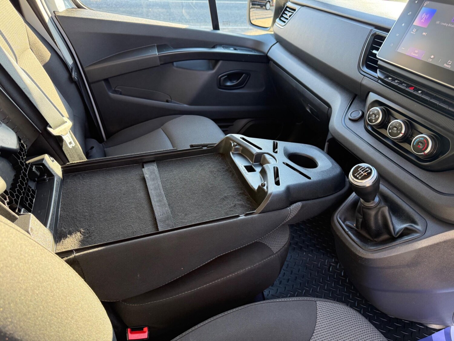 Used Renault Trafic 2023 for sale - 76473614: Photo 36