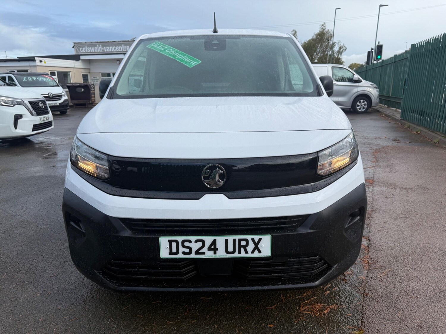 Used Vauxhall Combo 2024 for sale - 76227886: Photo 3